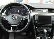 Volkswagen Passat 10