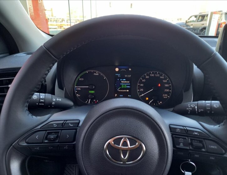 Toyota Yaris Hatchback 1,5 l 85 kw