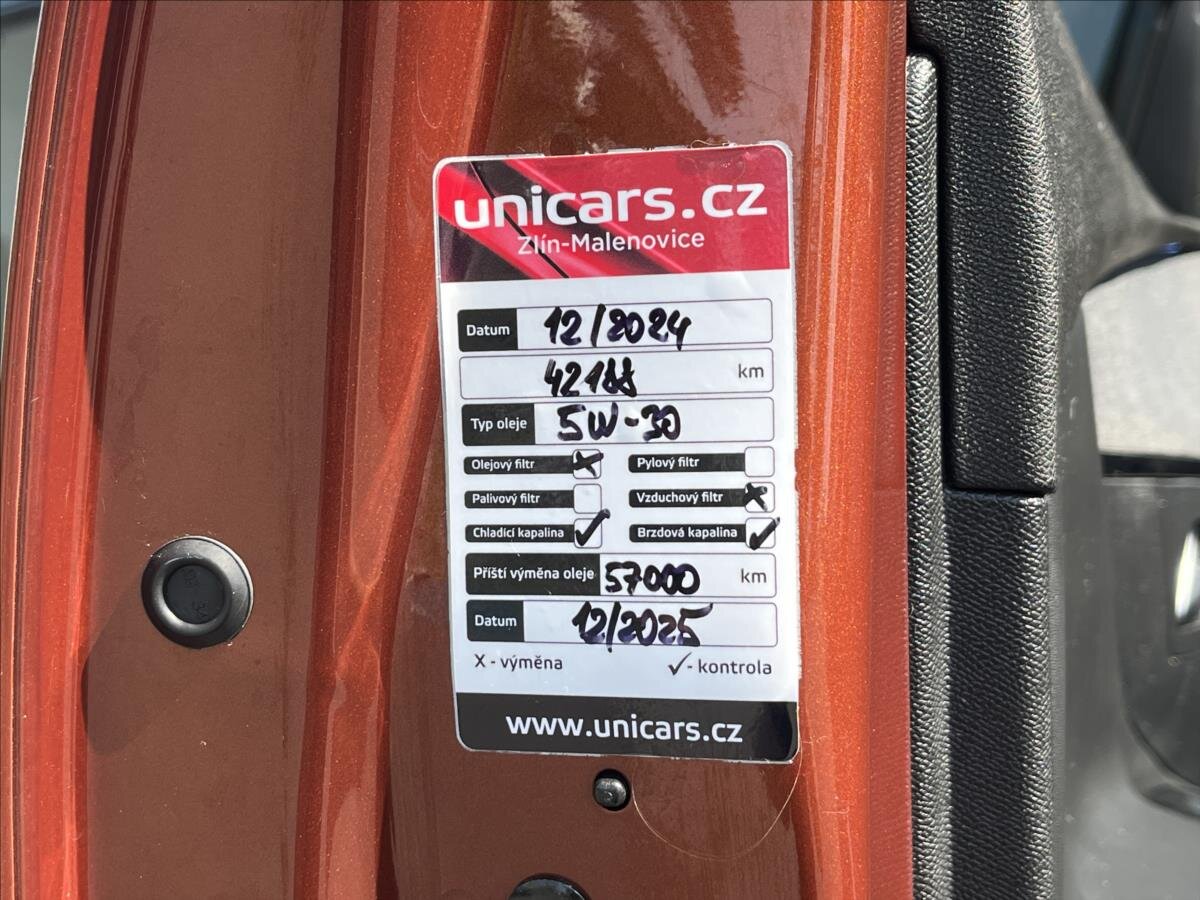 Peugeot 5008 SUV / Terénní 1,2 l 96 kw