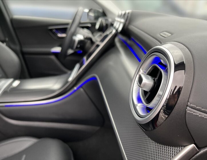 Mercedes-Benz GLC SUV 2,0 l 145 kw