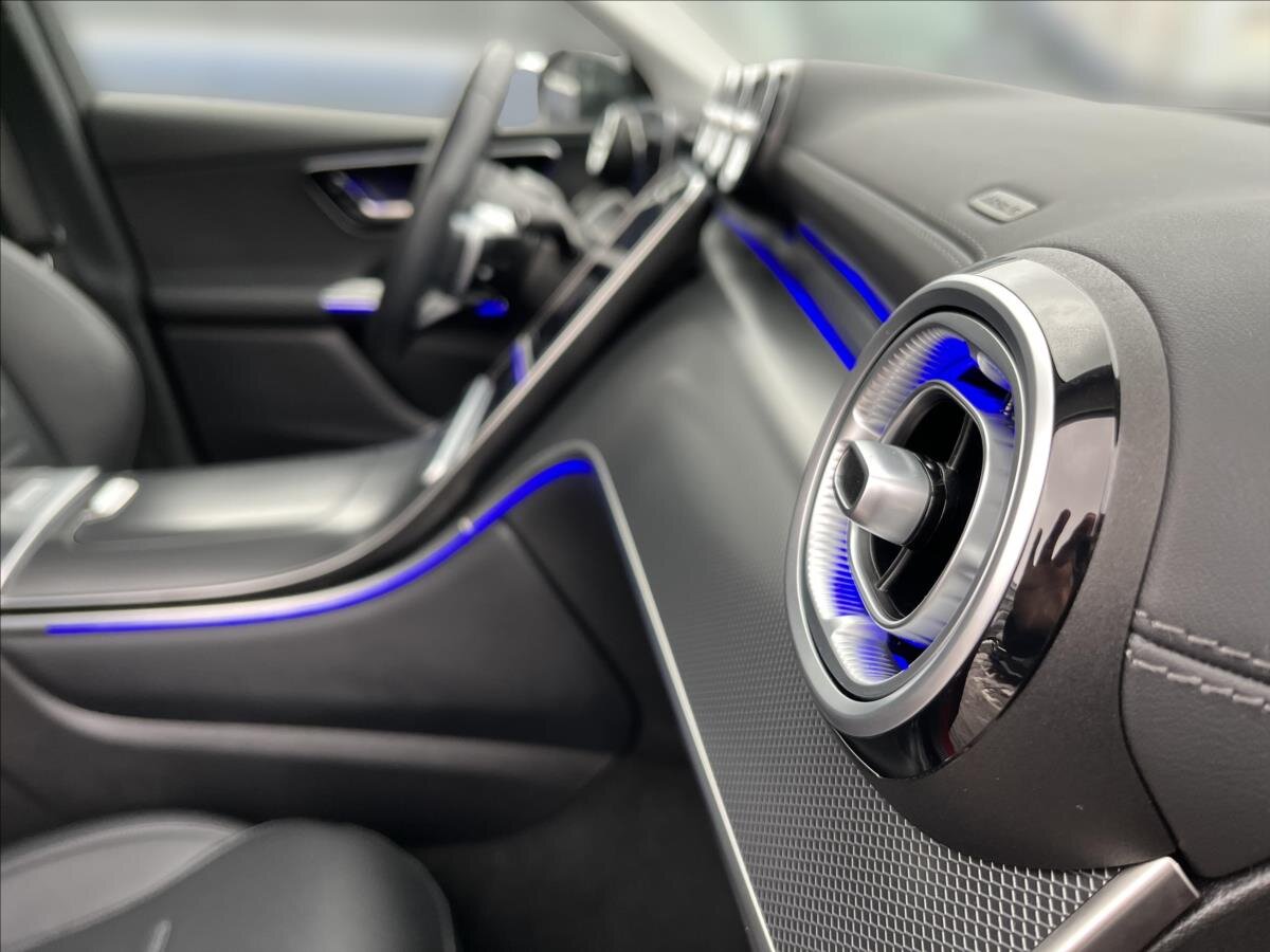 Mercedes-Benz GLC SUV 2,0 l 145 kw