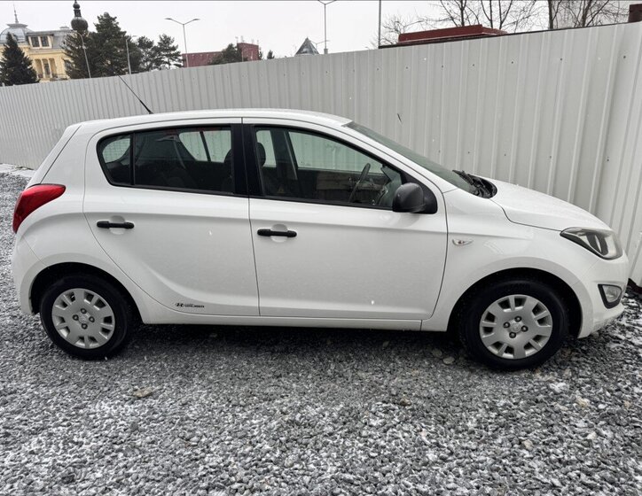 Hyundai i20 Hatchback 1,2 l 62 kw