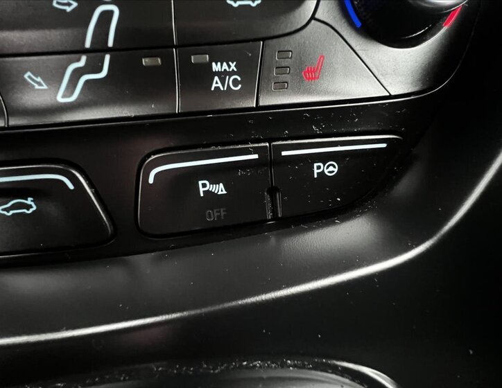 Ford Grand C-MAX Kombi 1,5 l 110 kw