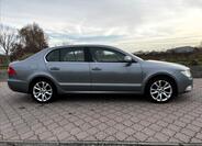 Škoda Superb 8
