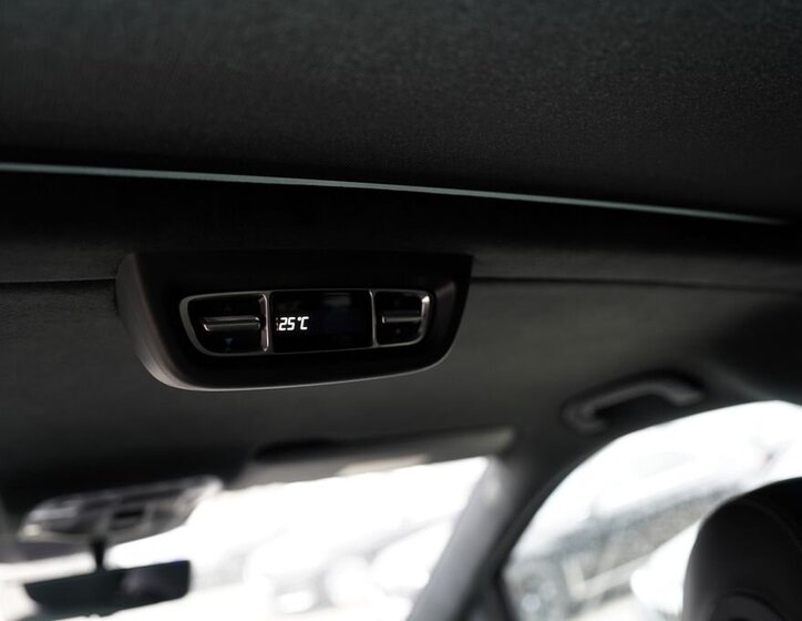 Mercedes-Benz Třídy V MPV 2,0 l 174 kw