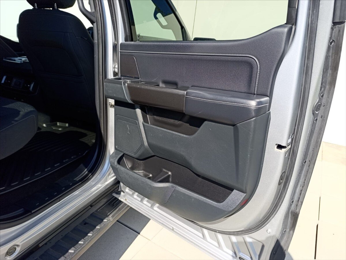 Ford F-150 Pick-up 2,7 l 242 kw