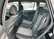 Toyota RAV4 SUV / Terénní 2,0 l 112 kw