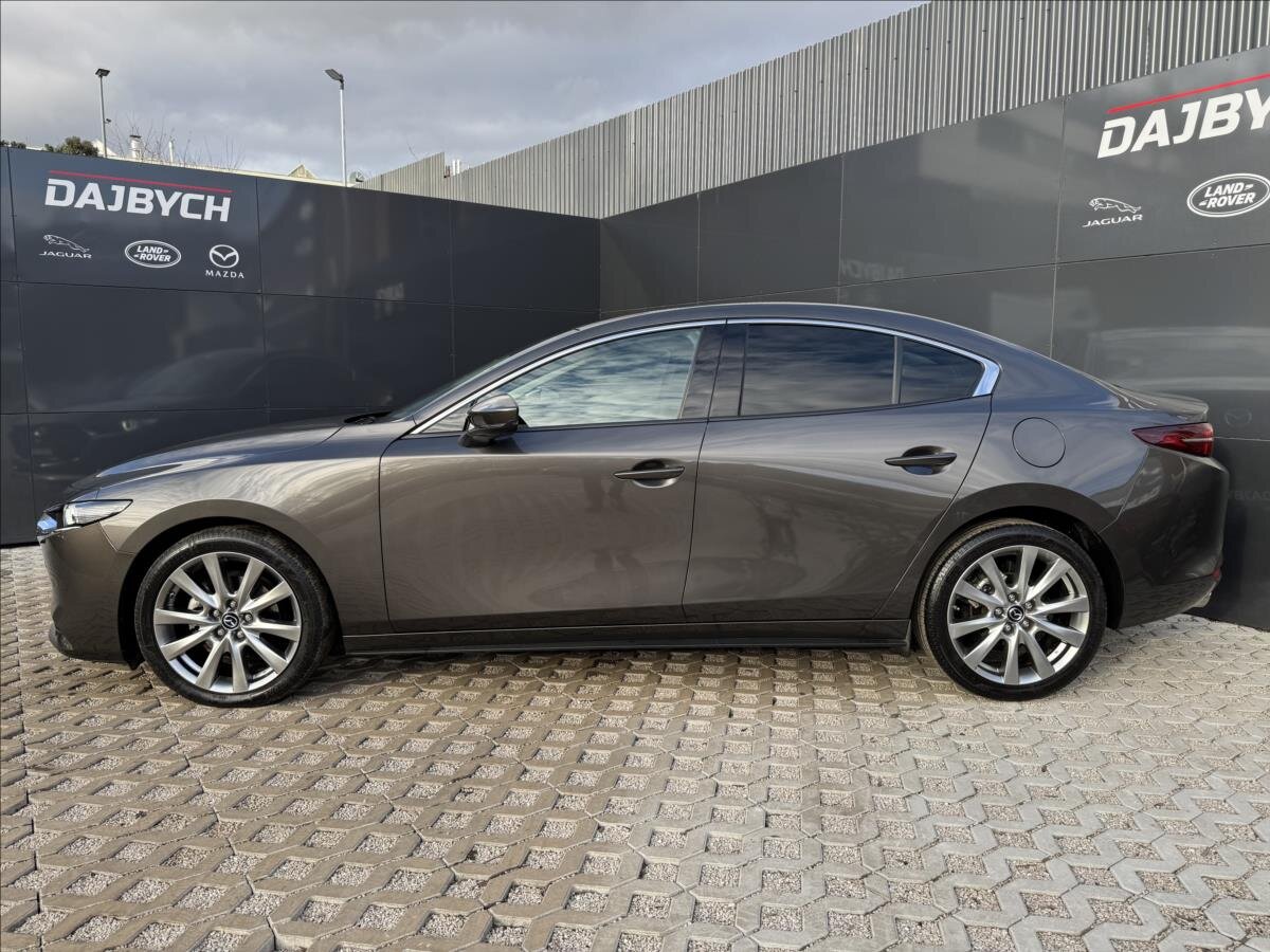 Mazda 3 Sedan 2,0 l 132 kw