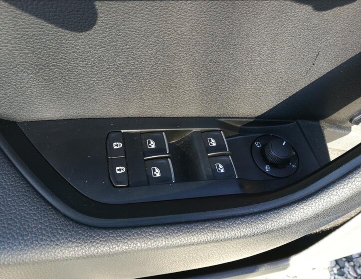 Škoda Superb Kombi 2,0 l 140 kw