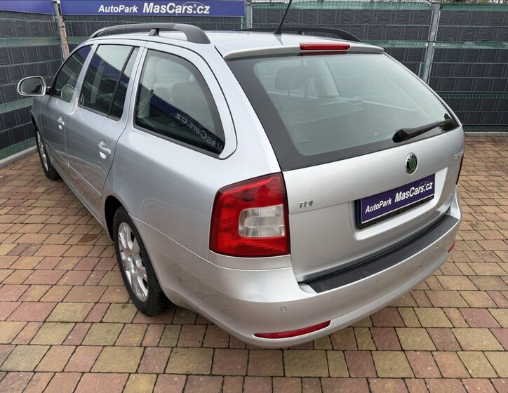 Škoda Octavia Kombi 1,6 l 77 kw