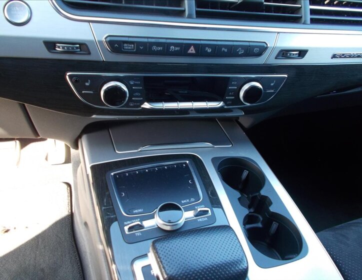 Audi Q7 SUV 3,0 l 160 kw