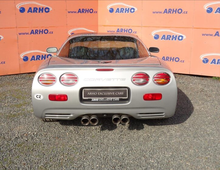 Chevrolet Corvette Kupé 5,7 l 253 kw