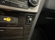 Toyota Avensis Kombi 2,0 l 91 kw