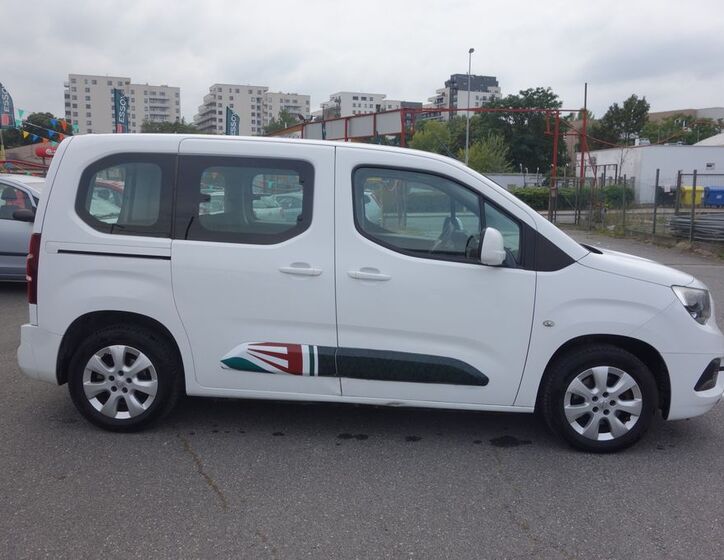 Opel Combo 8