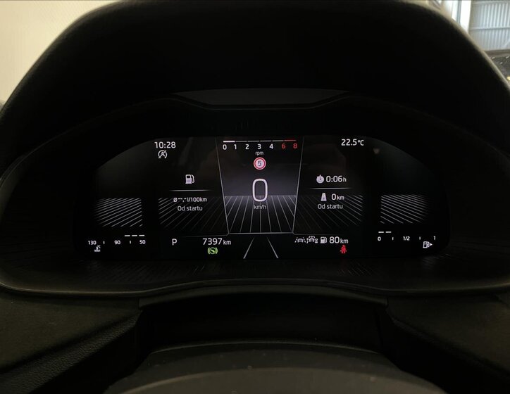 Škoda Kamiq SUV 999,0 85 kw