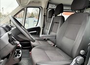 Opel Movano Skříň 2,2 l 103 kw