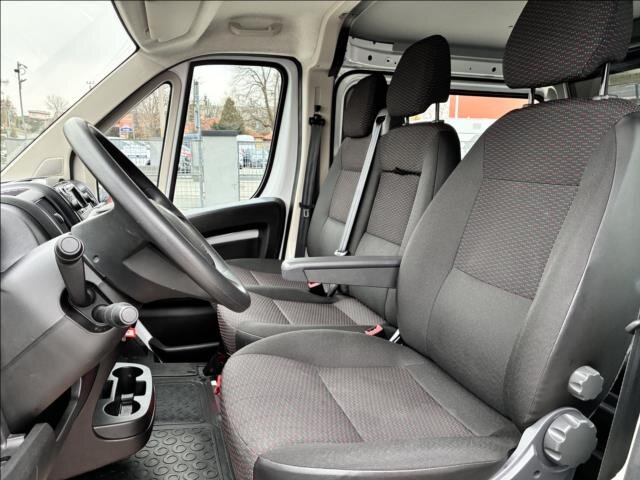 Opel Movano Skříň 2,2 l 103 kw