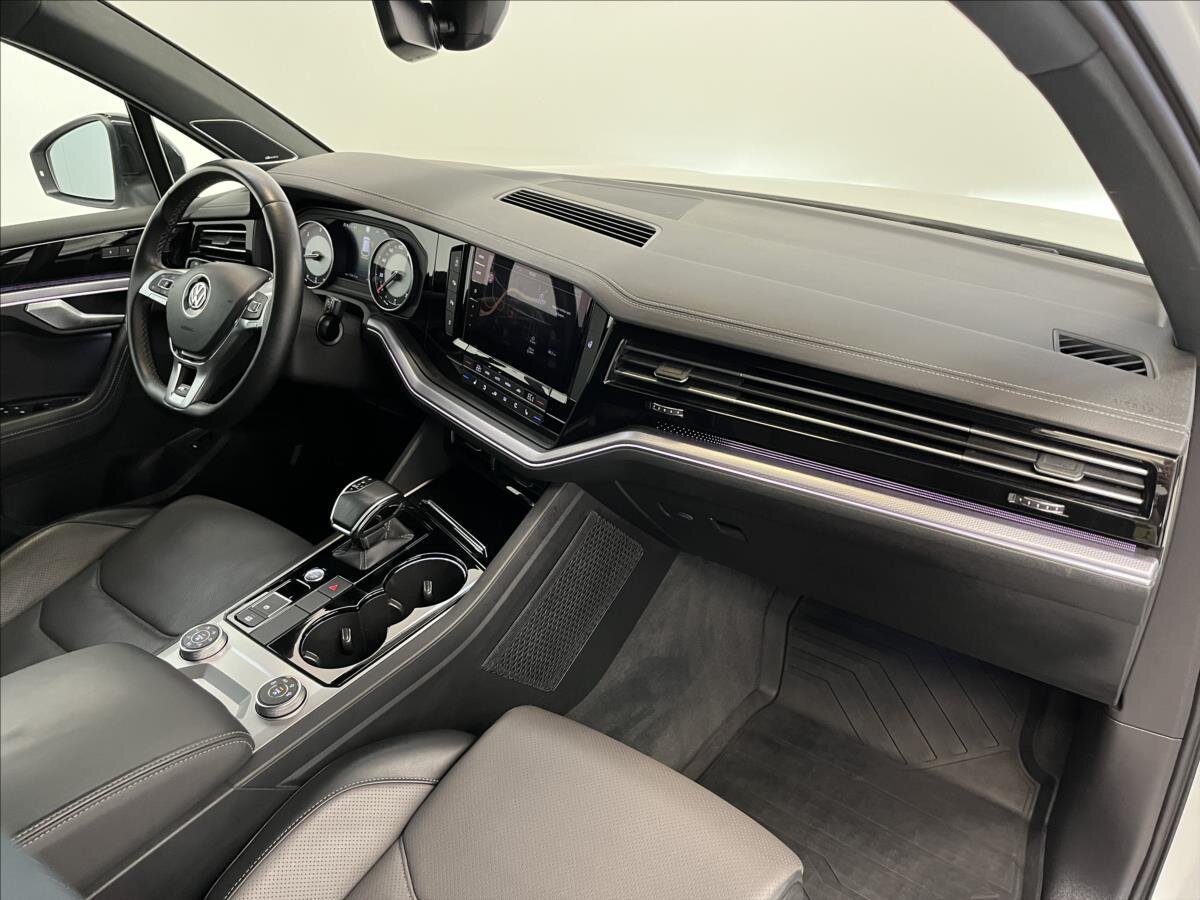 Volkswagen Touareg SUV 4,0 l 310 kw