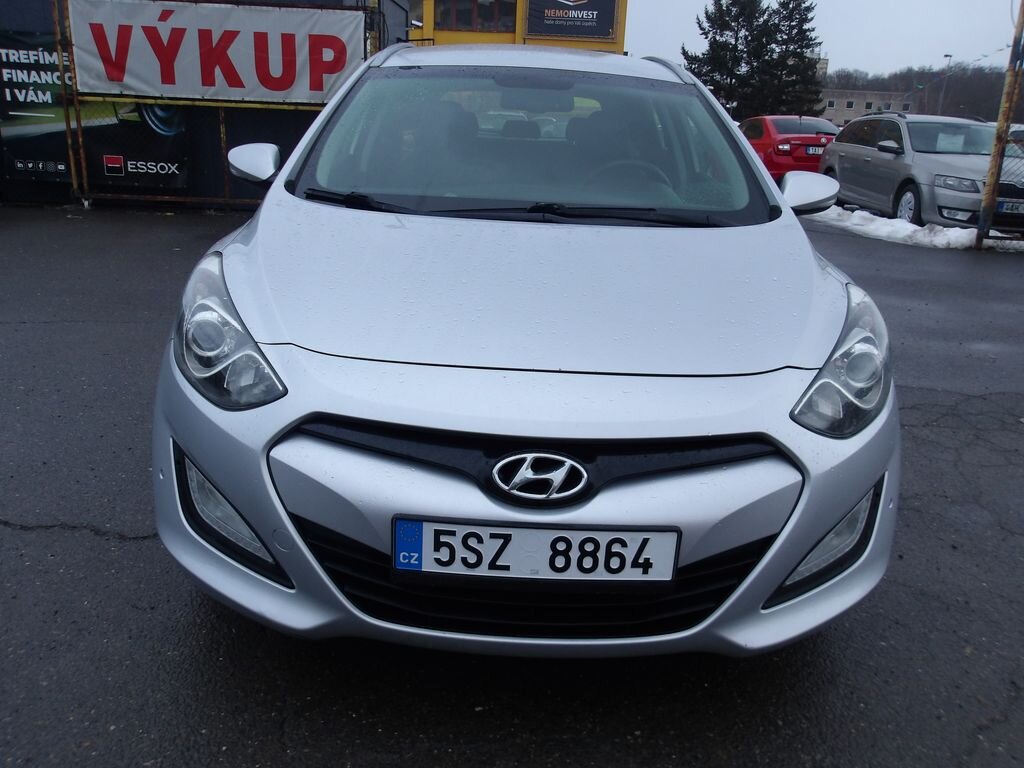 Hyundai i30 Kombi 1,6 l 99 kw