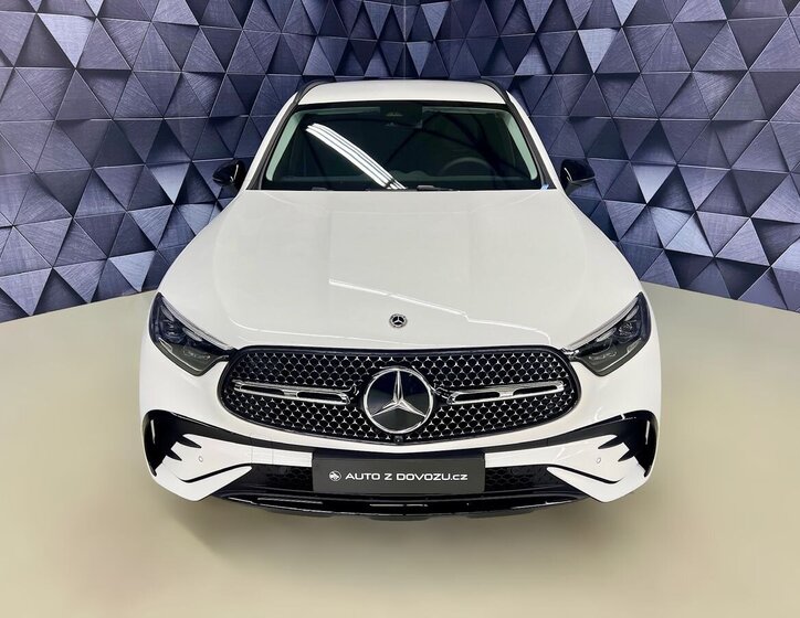 Mercedes-Benz GLC 2