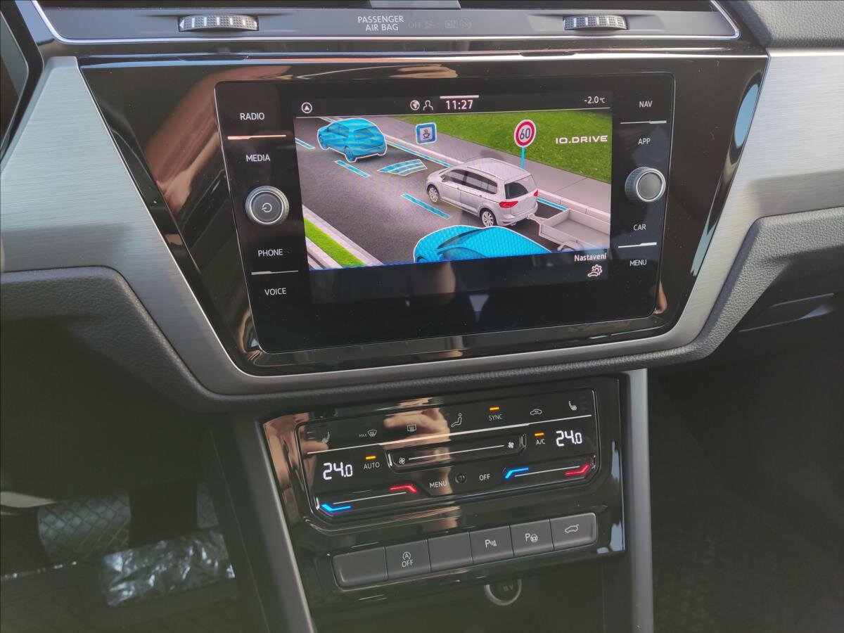 Volkswagen Touran MPV 1,5 l 110 kw