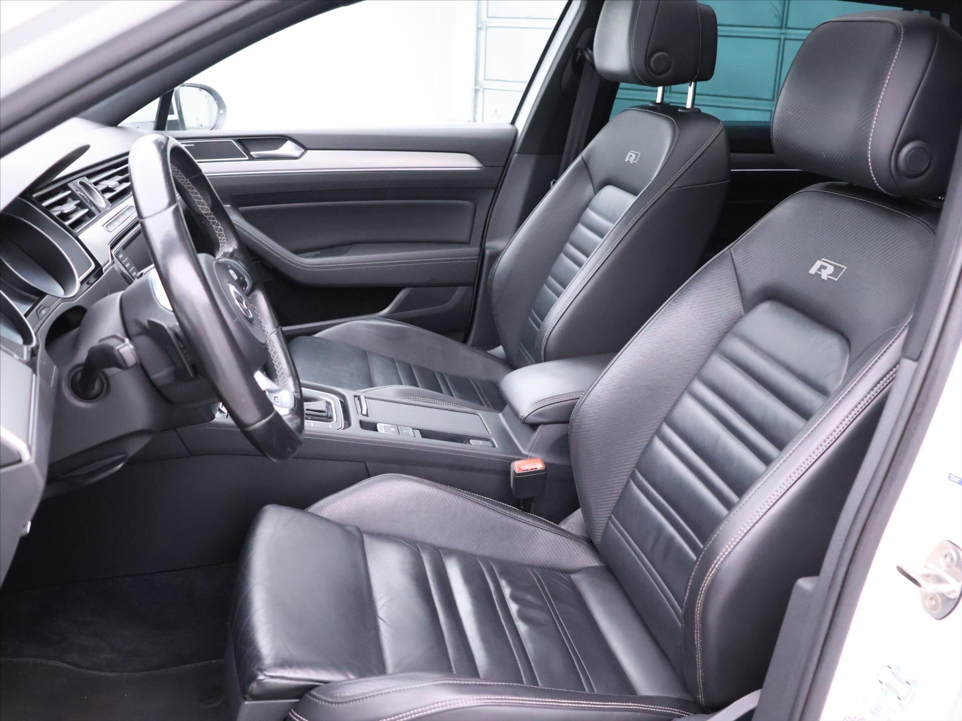 Volkswagen Passat Kombi 2,0 l 206 kw