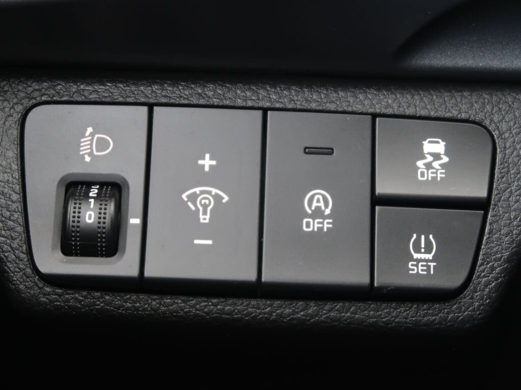 KIA Stonic Kombi 1,2 l 61 kw