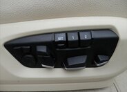 BMW X5 Kombi 3,0 l 190 kw