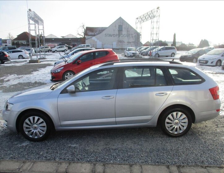 Škoda Octavia Kombi 2,0 l 110 kw