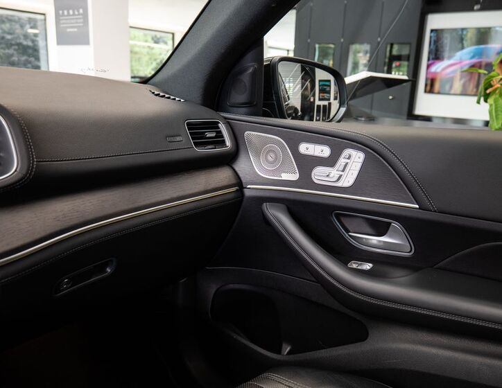 Mercedes-Benz GLE 17