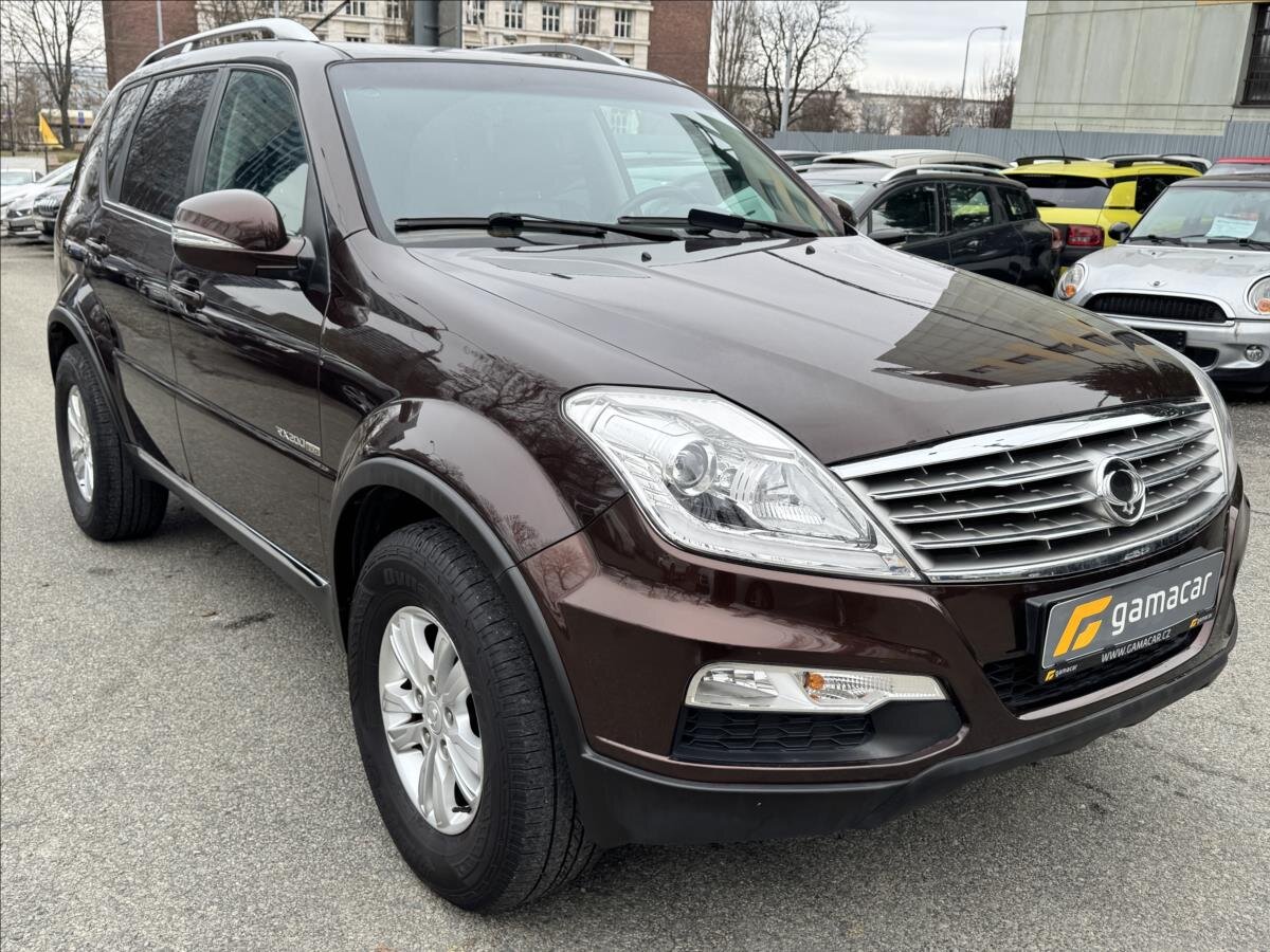 SsangYong Rexton SUV / Terénní 2,0 l 114 kw