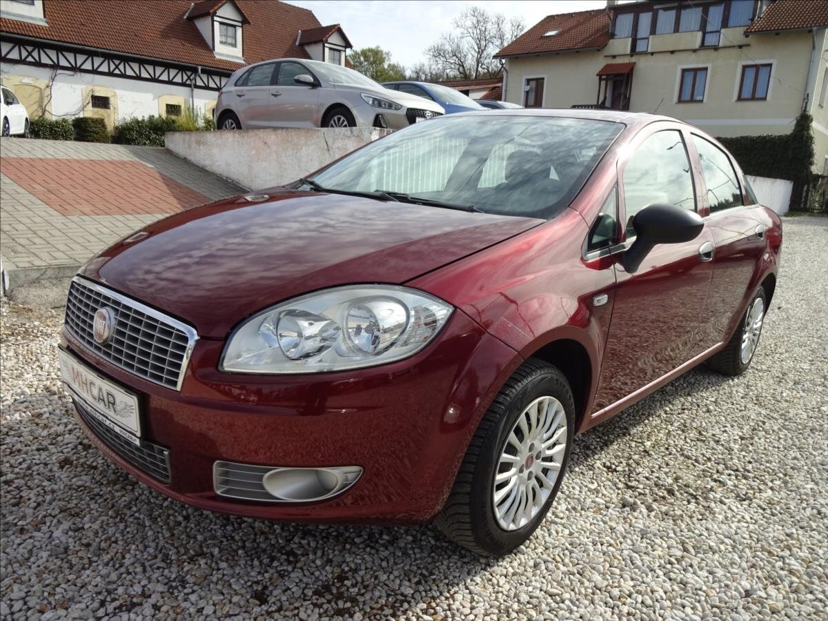 Fiat Linea Sedan / Limuzína 1,4 l 57 kw