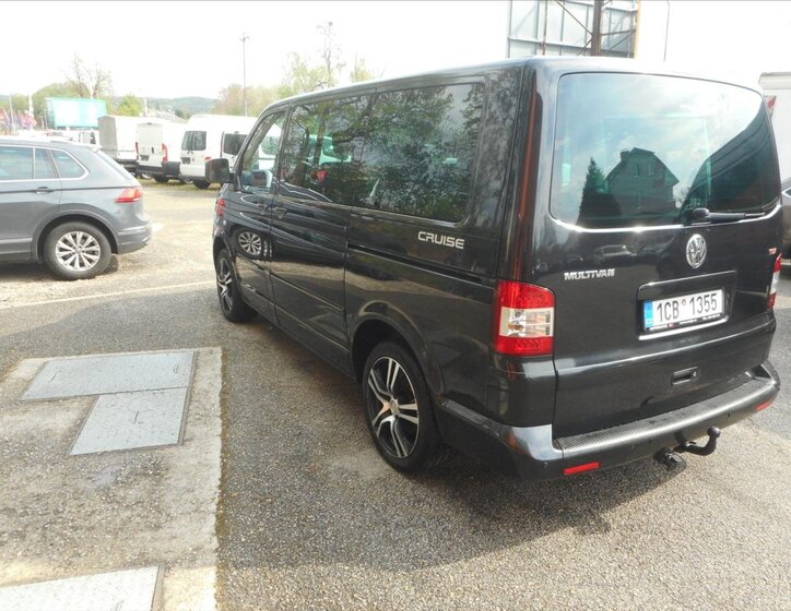Volkswagen Multivan Kombi 2,5 l 128 kw