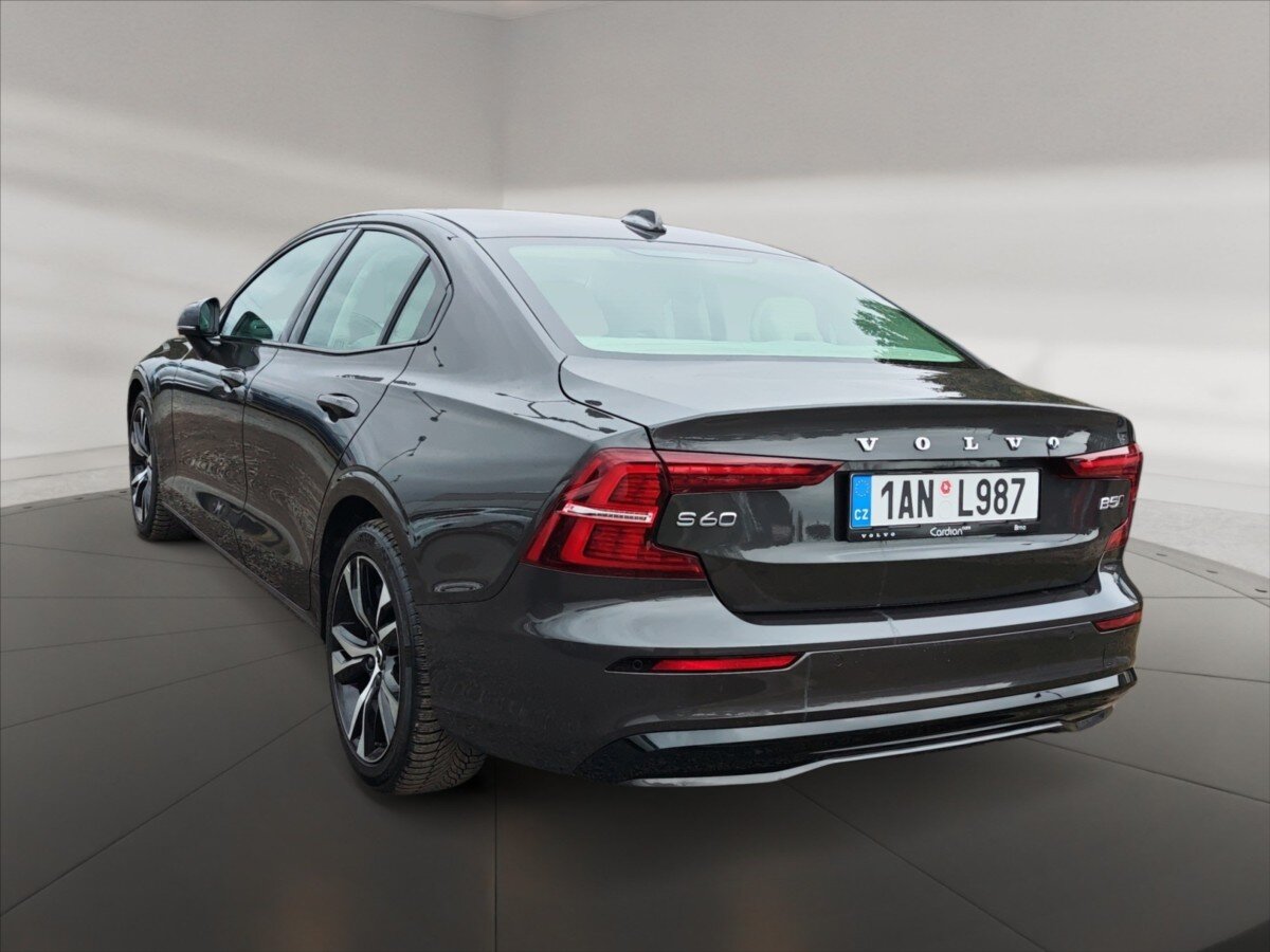 Volvo S60 Sedan / Limuzína 2,0 l 184 kw
