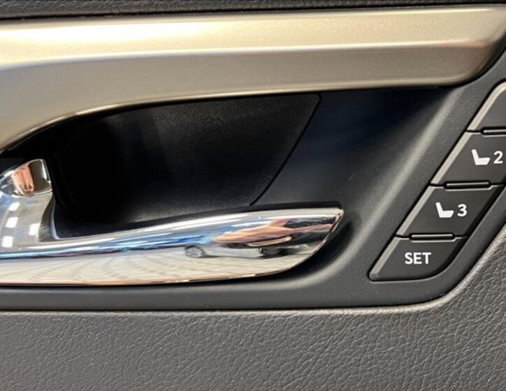 Lexus RX 450h SUV 3,5 l 193 kw