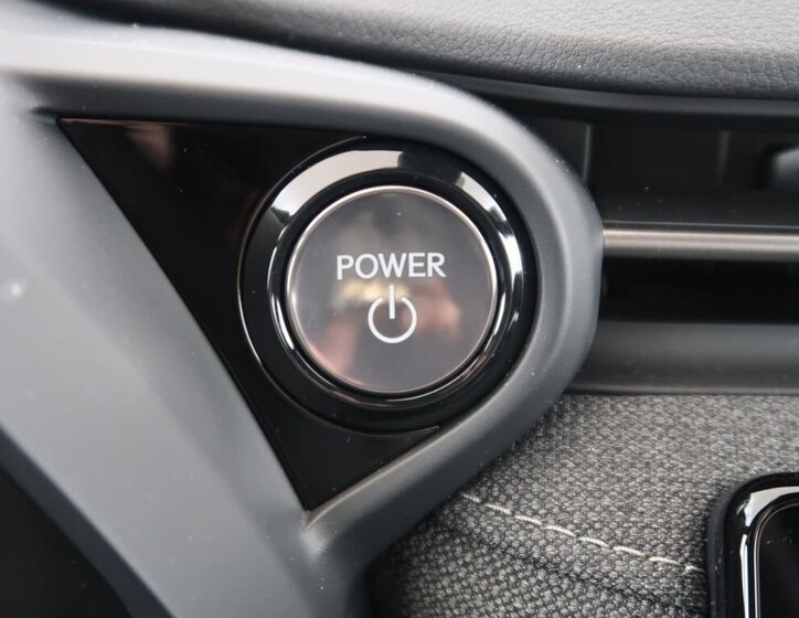 Lexus Ostatní SUV / Terénní 1,5 l 67 kw