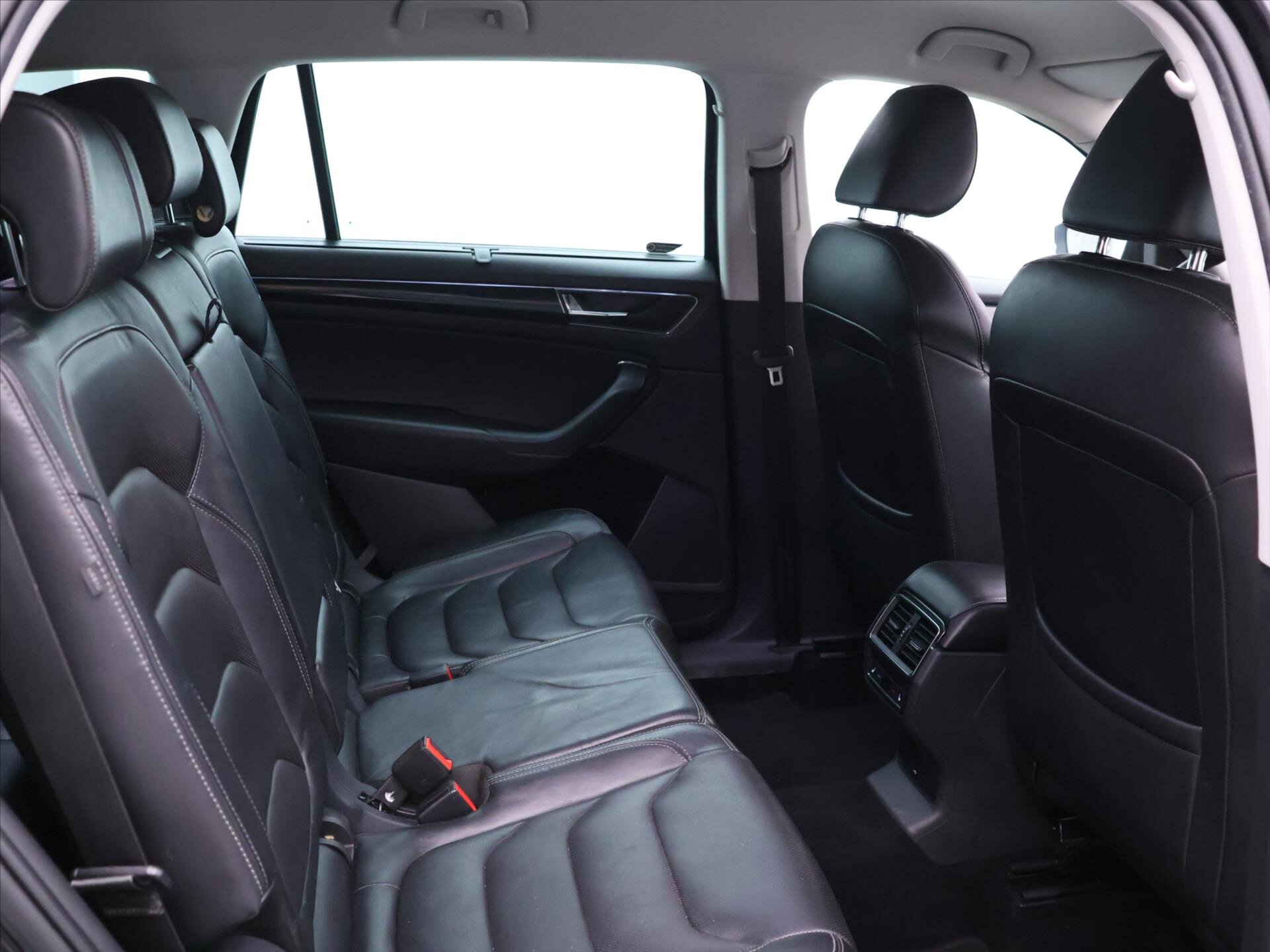 Škoda Kodiaq SUV / Terénní 2,0 l 140 kw