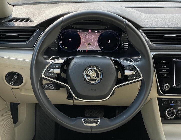 Škoda Superb Kombi 2,0 l 147 kw