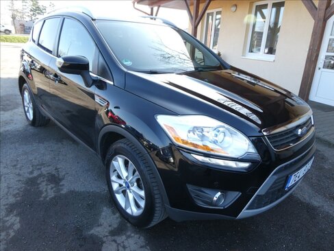 Ford Kuga SUV / Terénní 2,0 l 103 kw