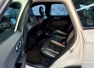 Volvo XC60 12