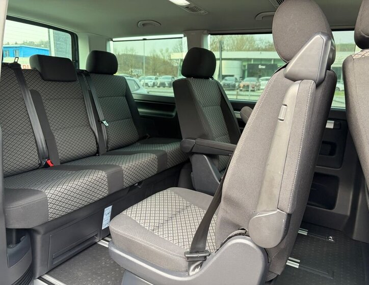 Volkswagen Multivan VAN / Minibus 2,0 l 110 kw