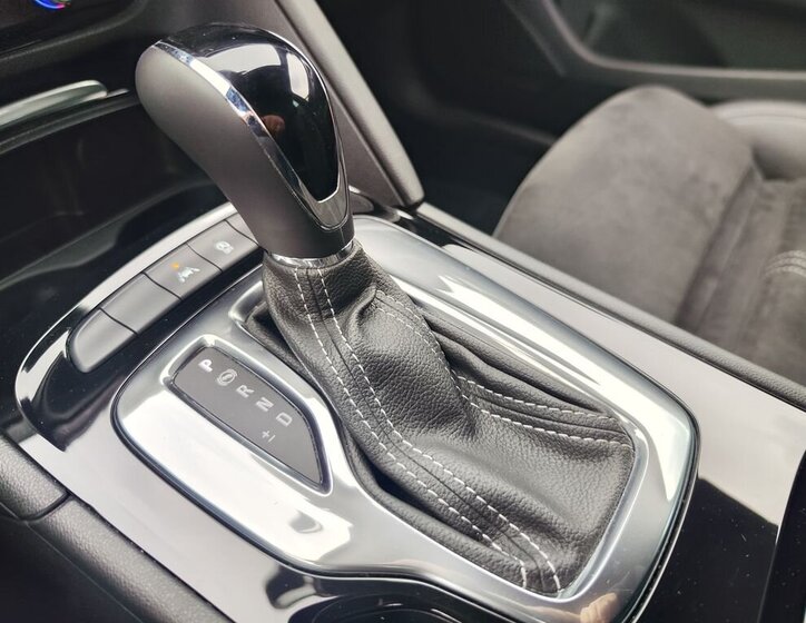 Opel Insignia Kombi 2,0 l 128 kw