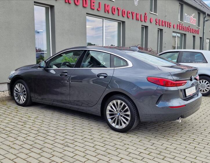 BMW Řada 2 7