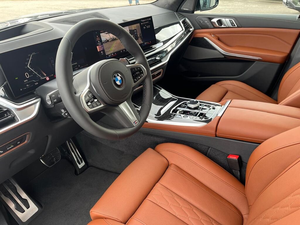 BMW X7 SUV / Terénní 3,0 l 250 kw