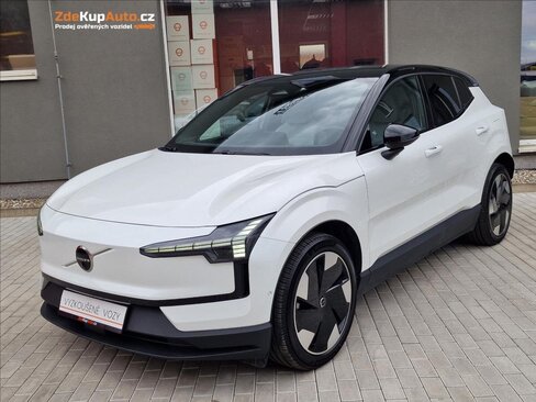 Volvo EX30 SUV / Terénní 0,0 315 kw