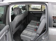 Volkswagen Touran 11