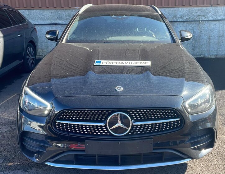 Mercedes-Benz Třídy E Kombi 2,0 l 147 kw