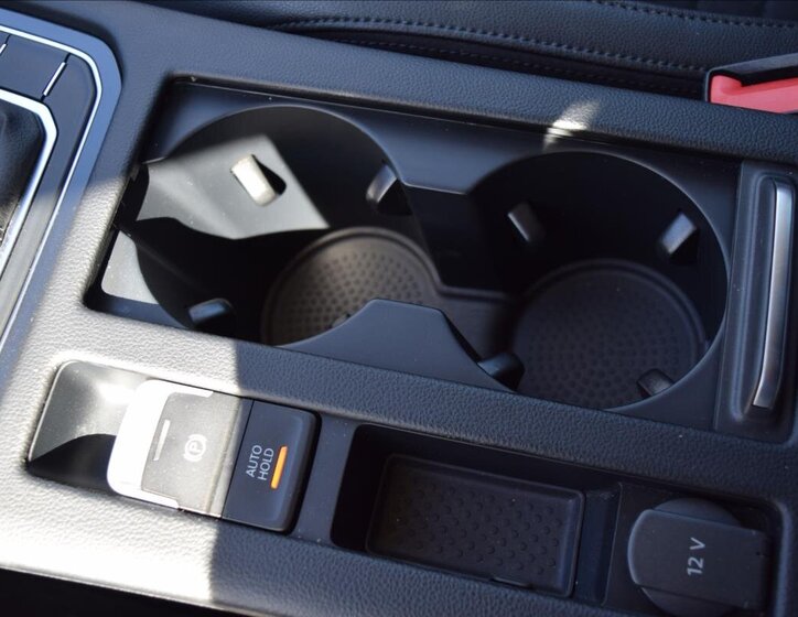 Volkswagen Passat 51