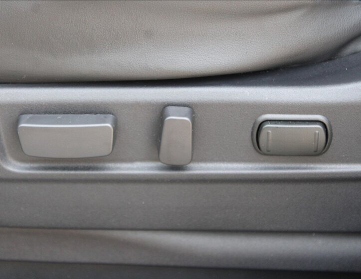 Mitsubishi Outlander SUV / Terénní 2,0 l 110 kw