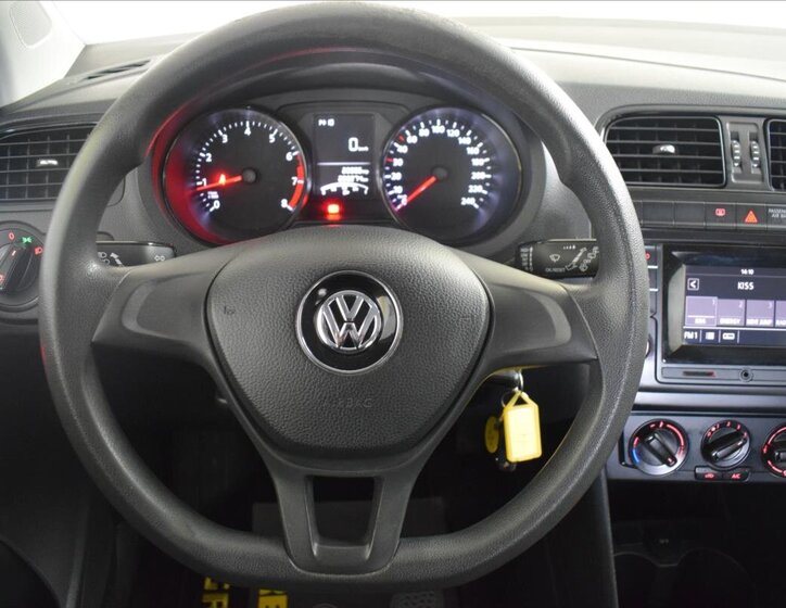 Volkswagen Polo Hatchback 999,0 44 kw